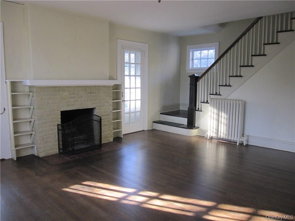 Photo 3 of this property