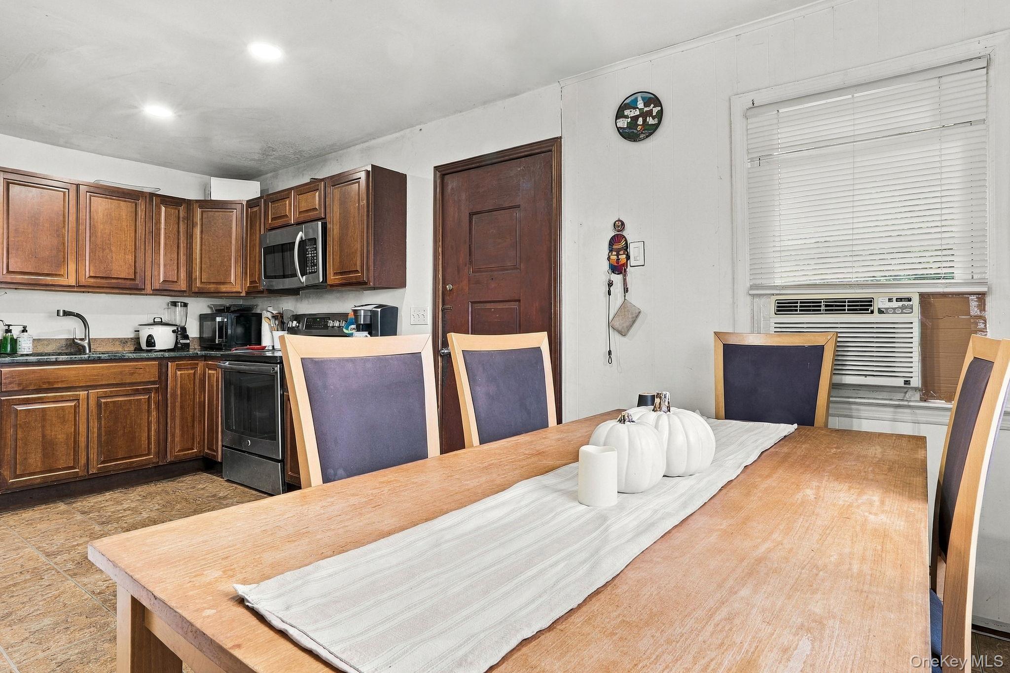 Photo 14 of this property