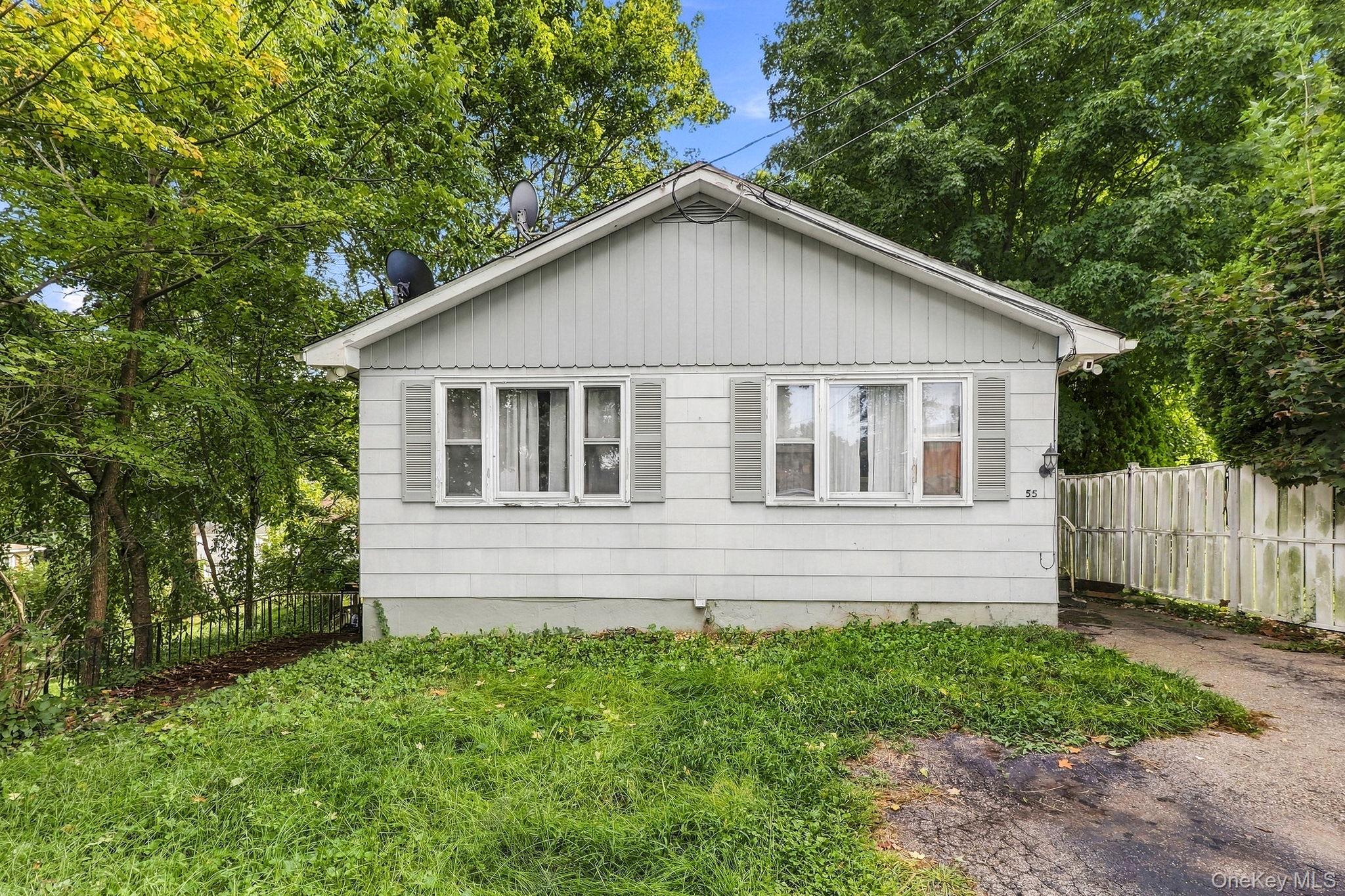 Photo 4 of this property