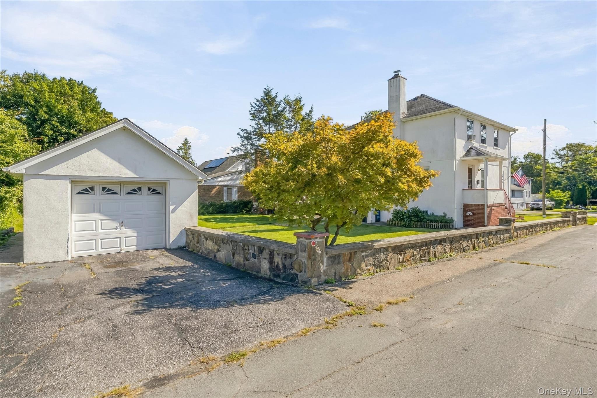 Hudson River living in Verplanck, NY. This 3-bedroom Colonial puts you...