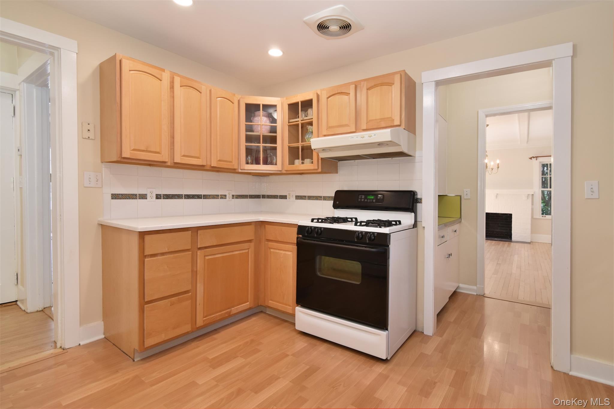 Photo 8 of this property