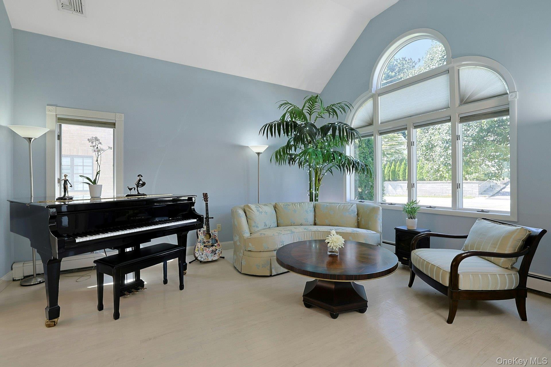 Photo 6 of this property