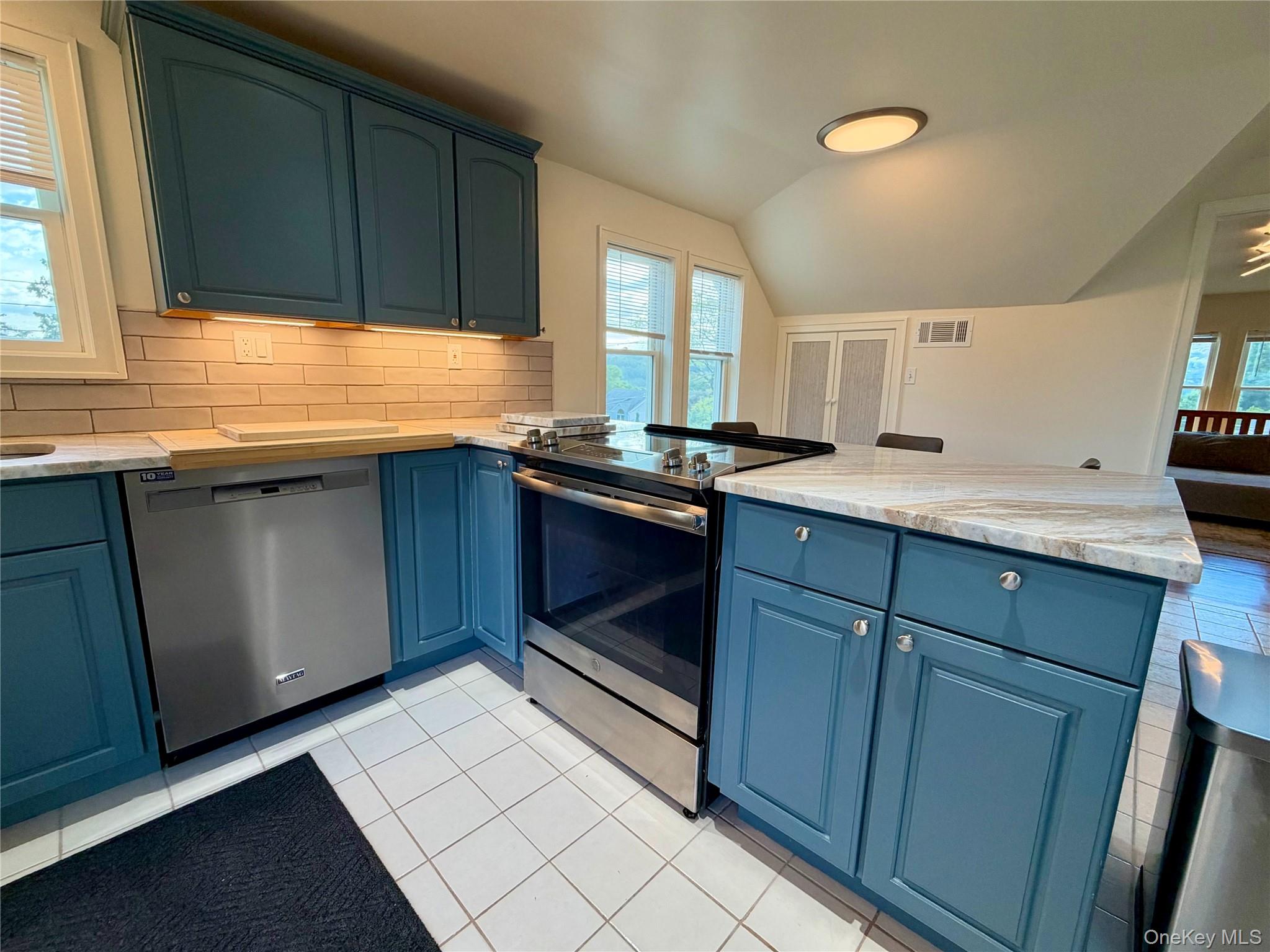 Photo 3 of this property