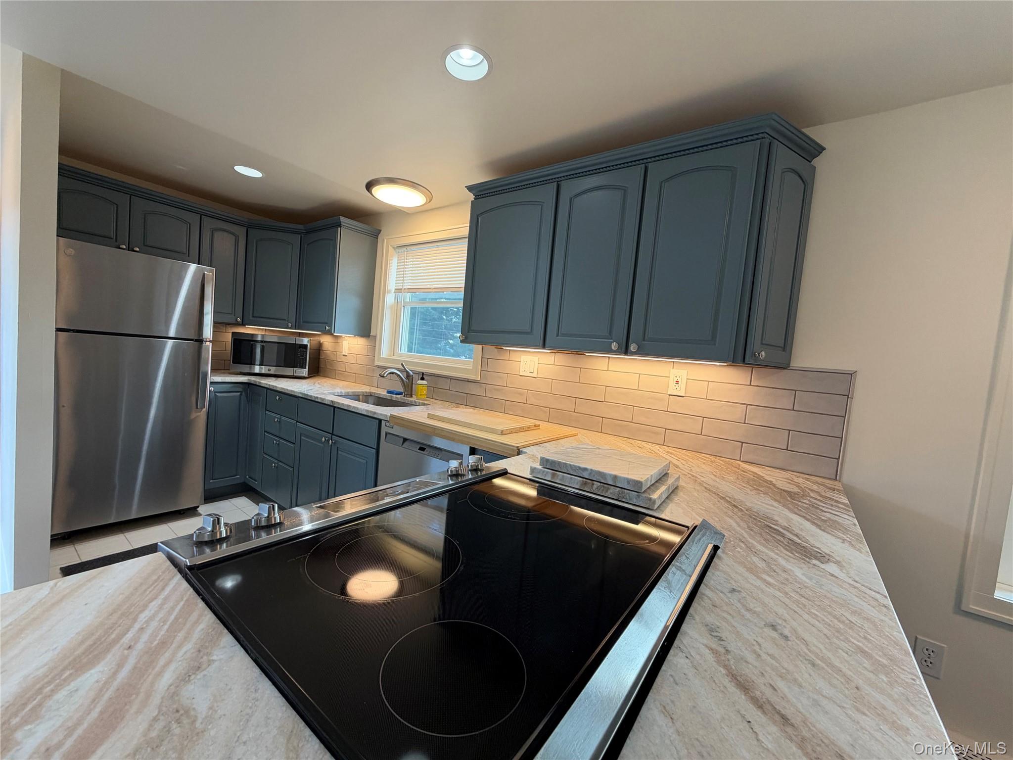 Photo 4 of this property