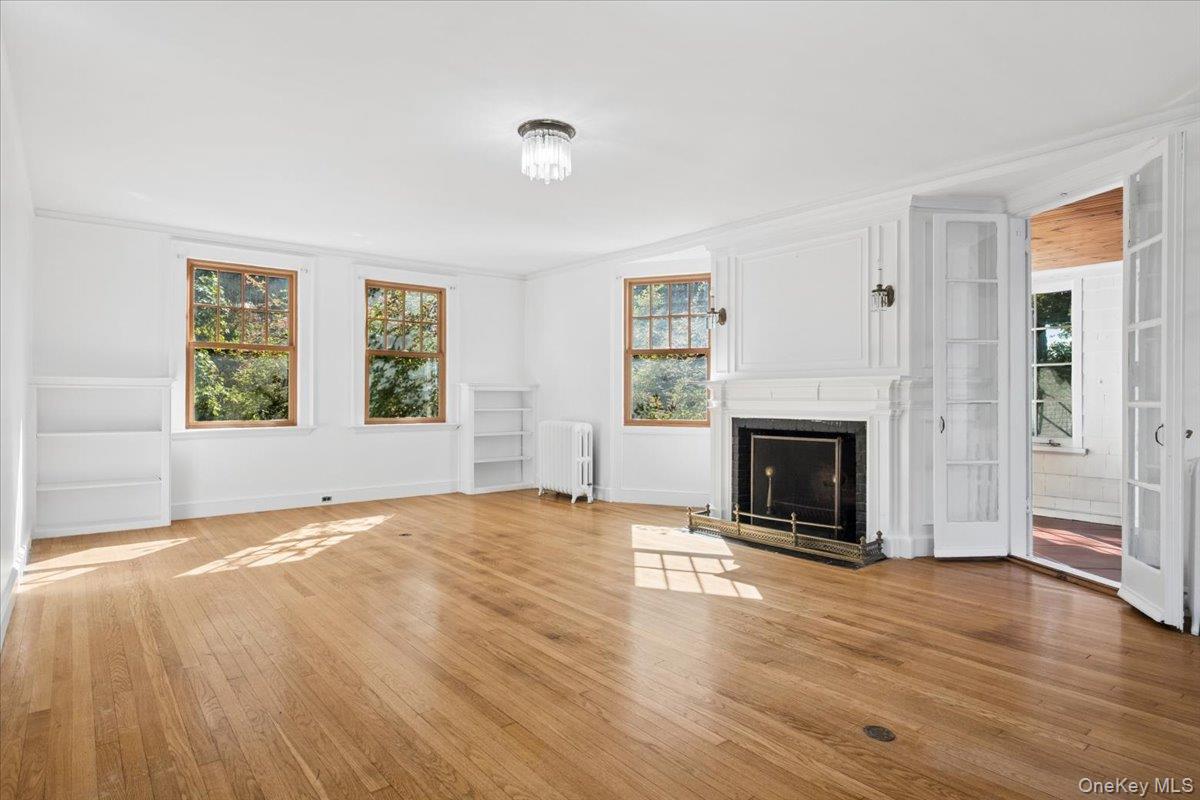 Photo 4 of this property