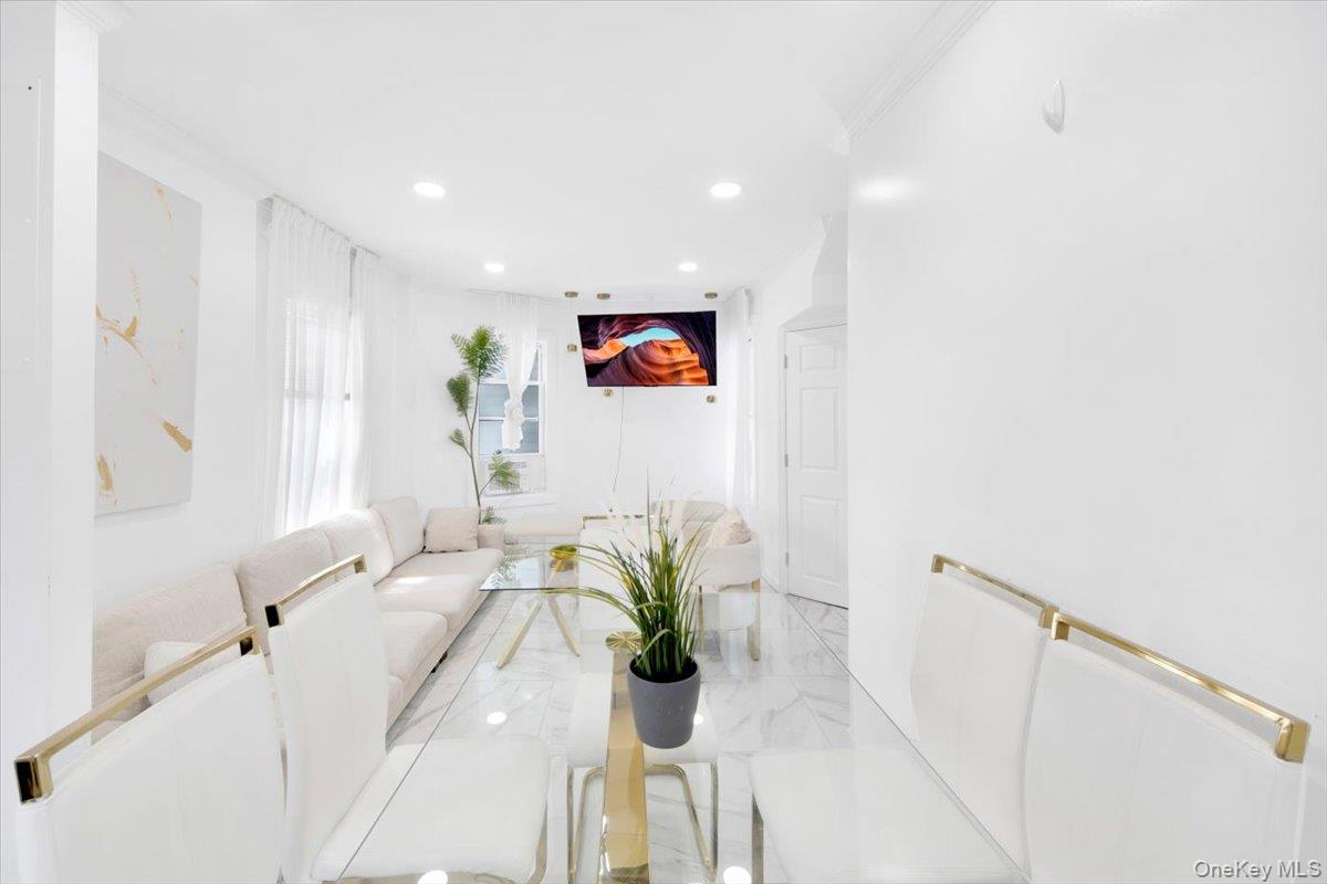 Photo 6 of this property
