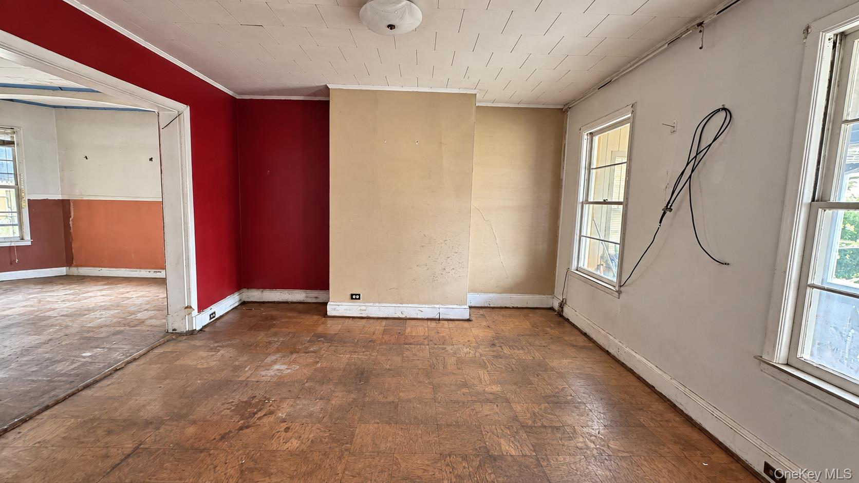 Photo 4 of this property
