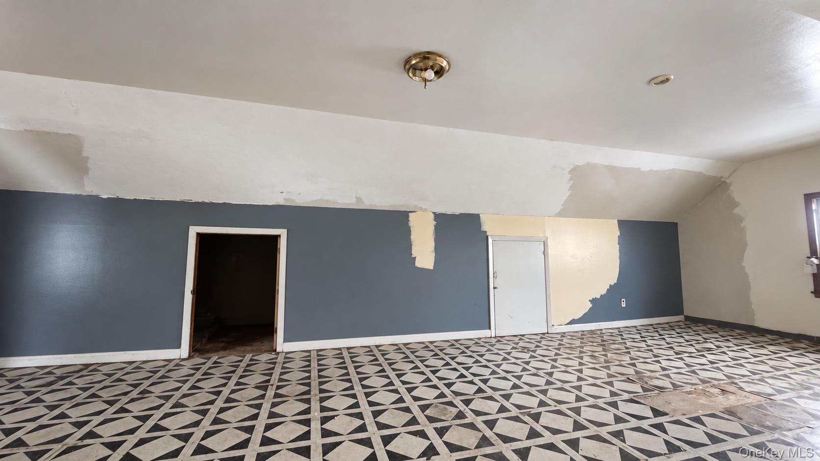 Photo 5 of this property