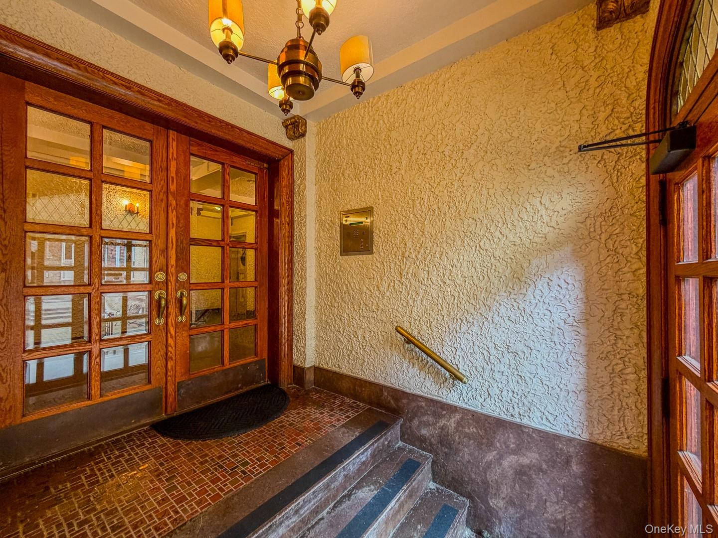 Photo 4 of this property