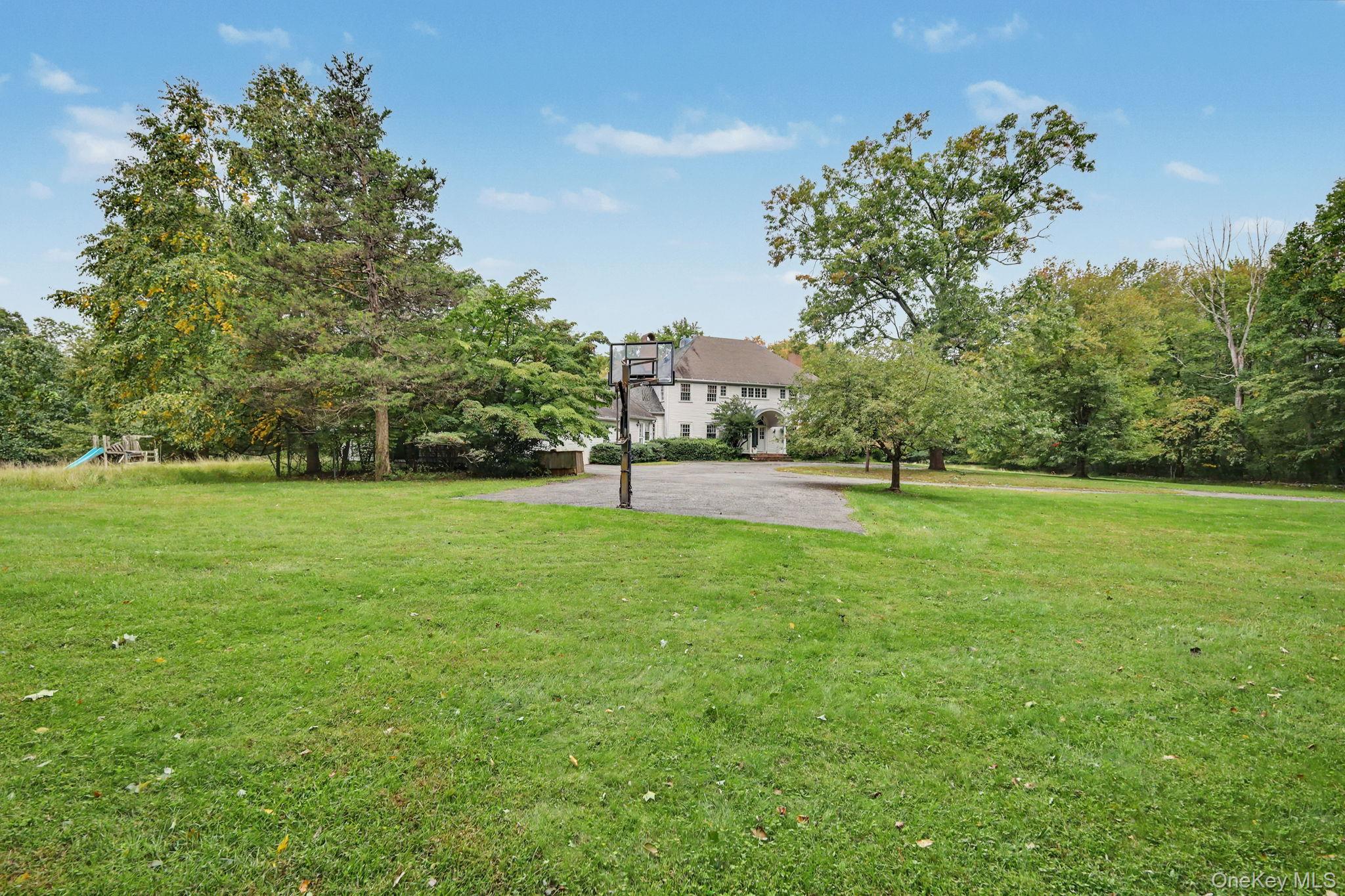 Photo 4 of this property