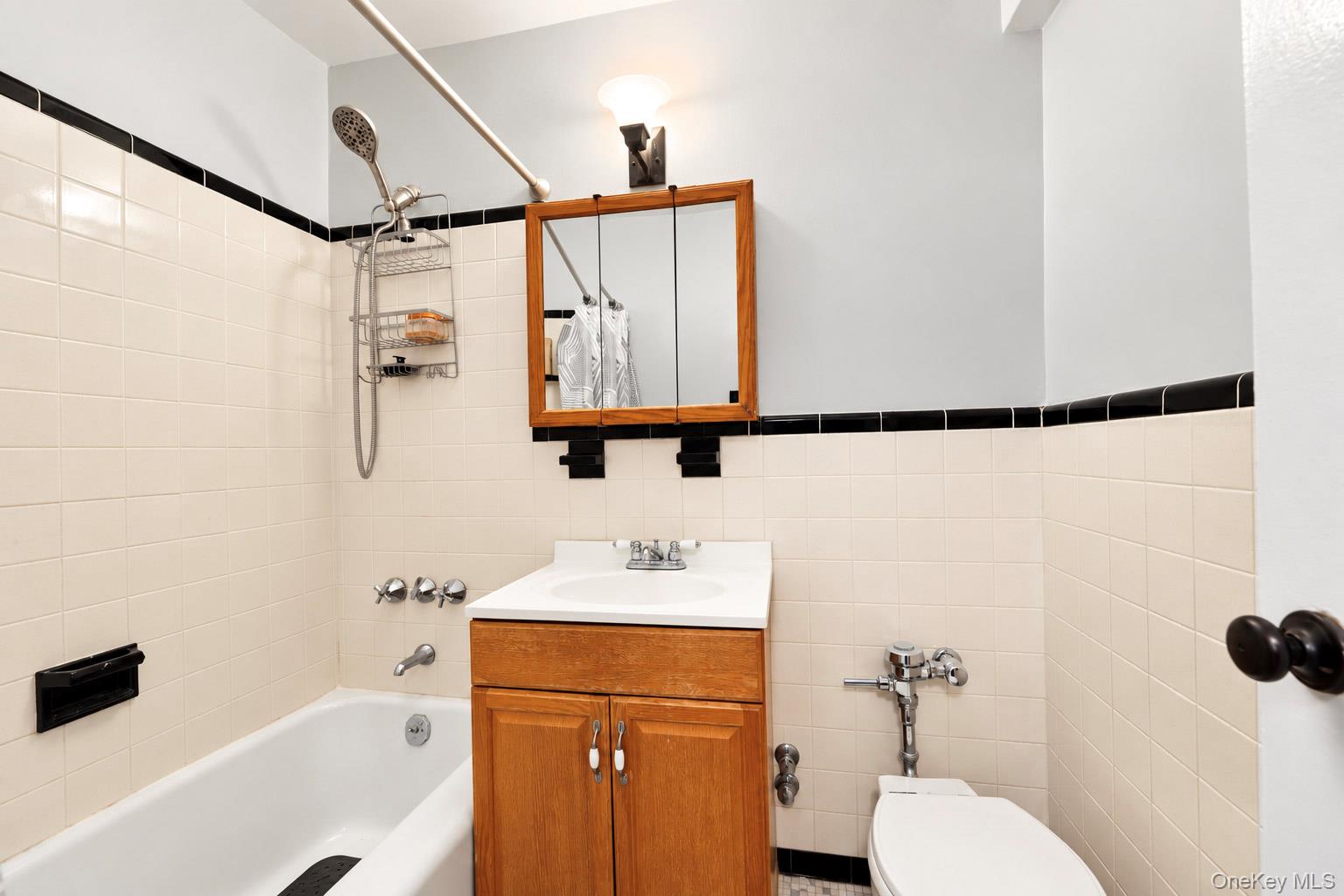 Photo 7 of this property