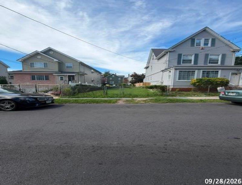 Property is a vacant land located in residential neighbourhood