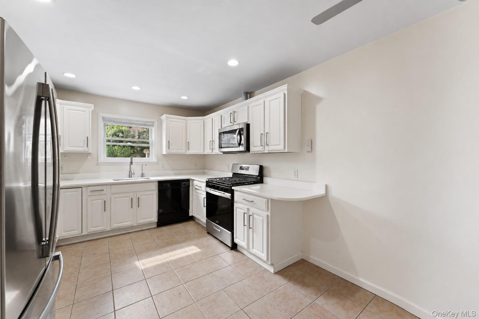 Photo 19 of this property