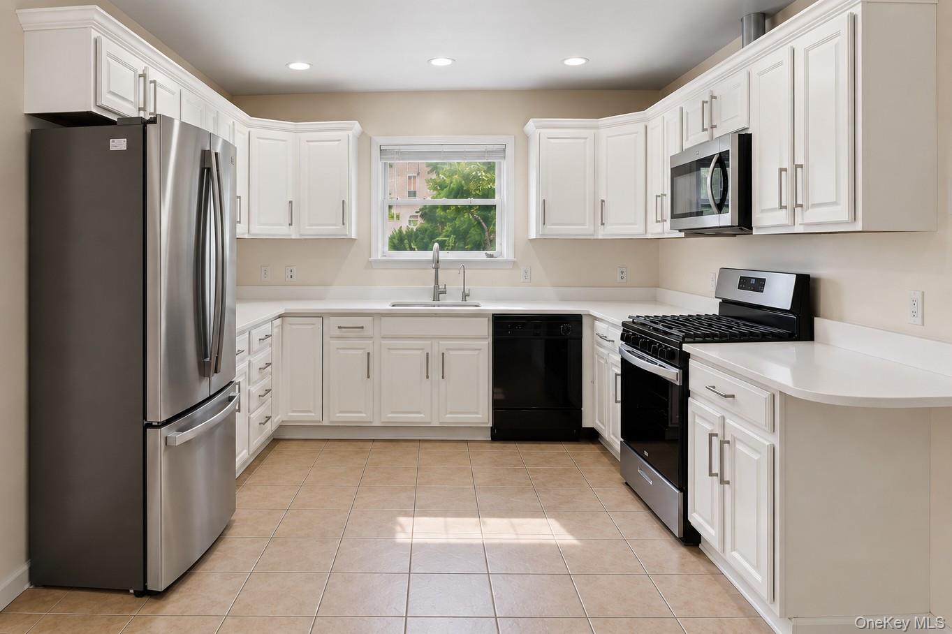 Photo 6 of this property