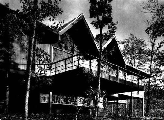 Photo 10 of this property