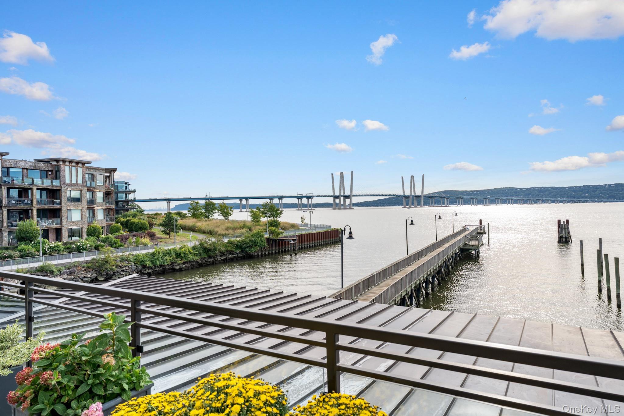 Exceptional Waterfront Living at River House
This spectacular two-bedr...