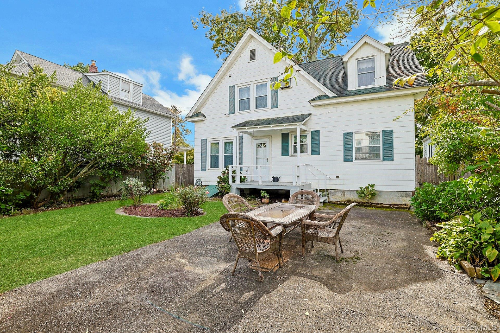 Photo 32 of this property