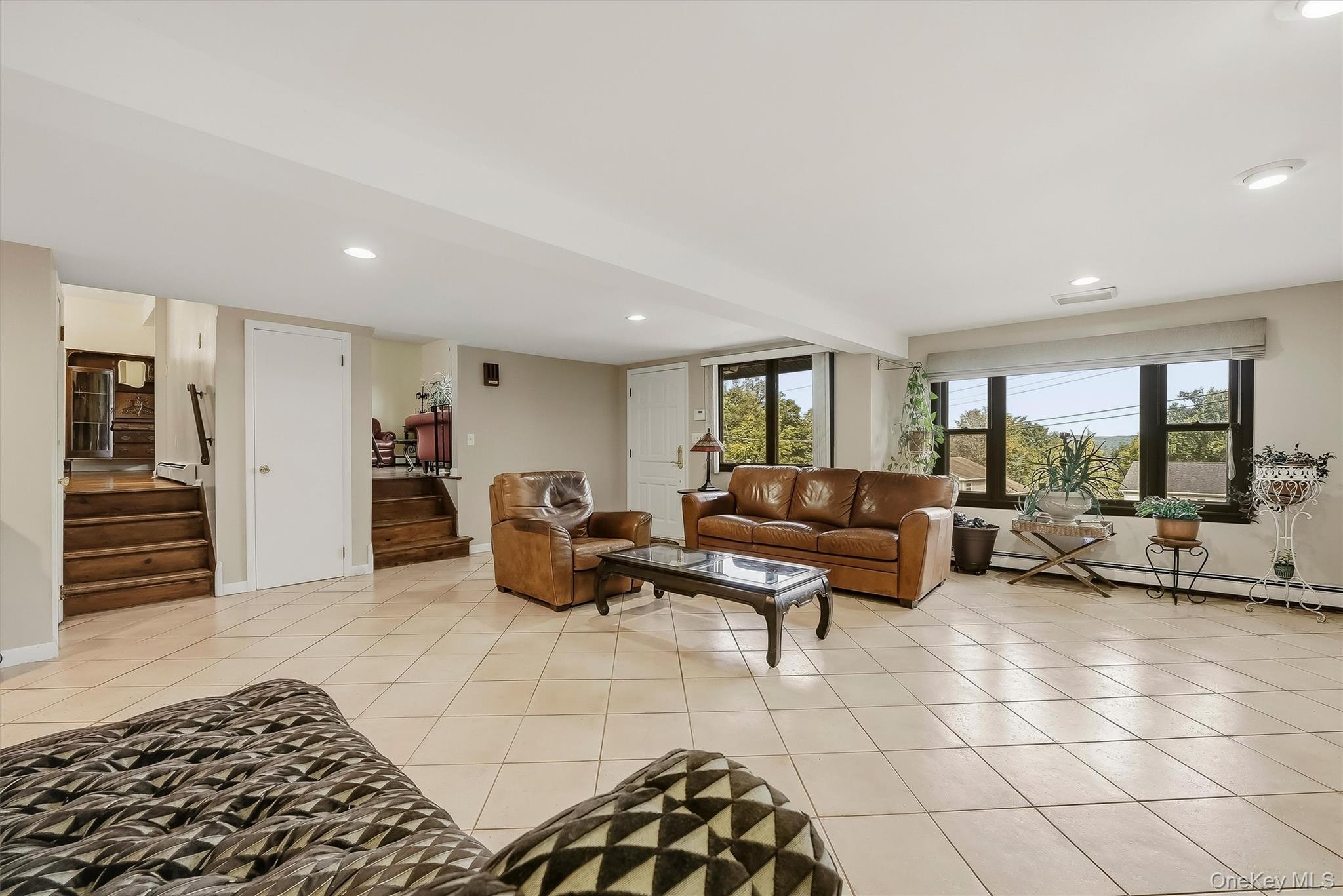 Photo 4 of this property