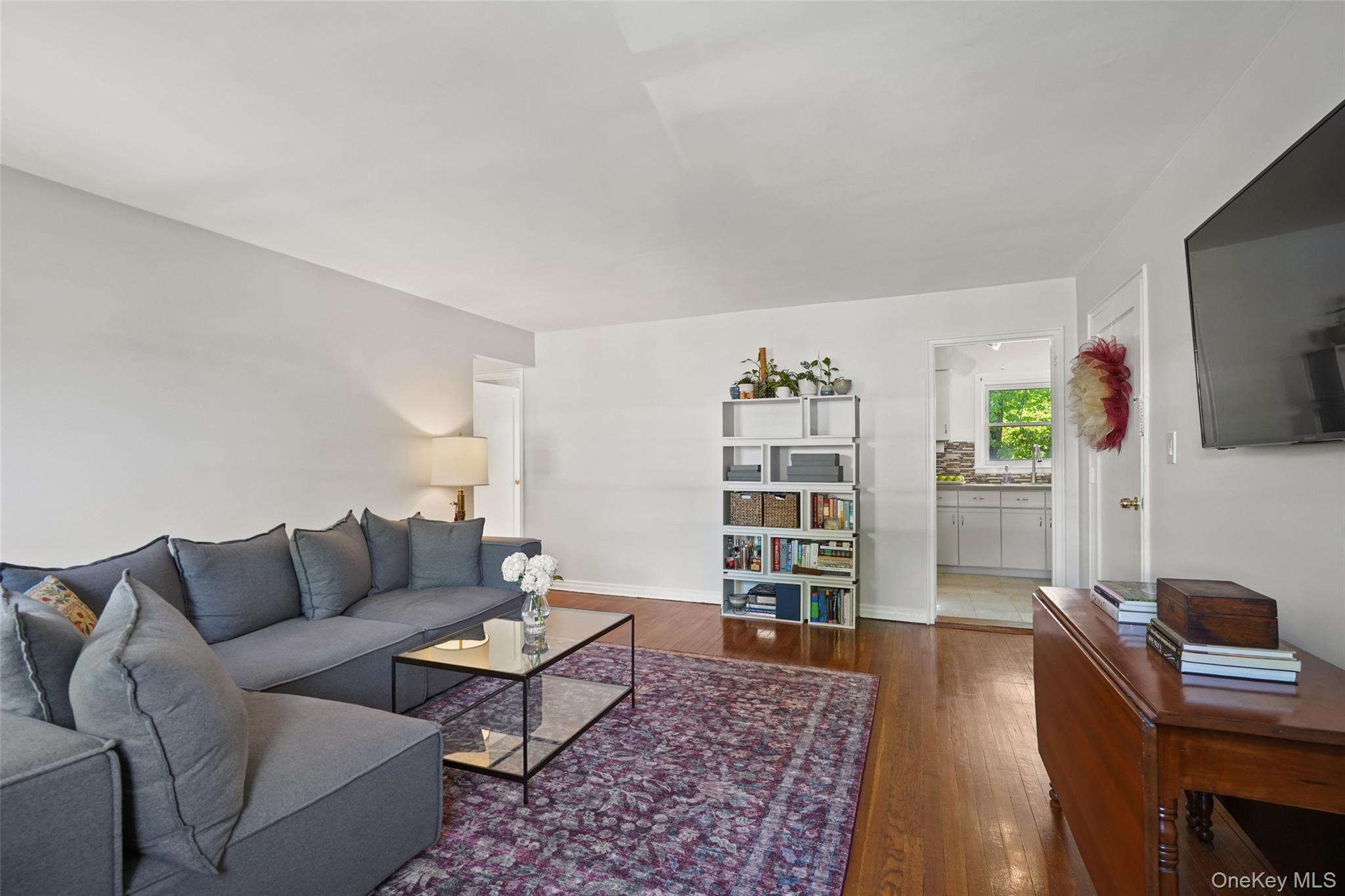 Photo 6 of this property