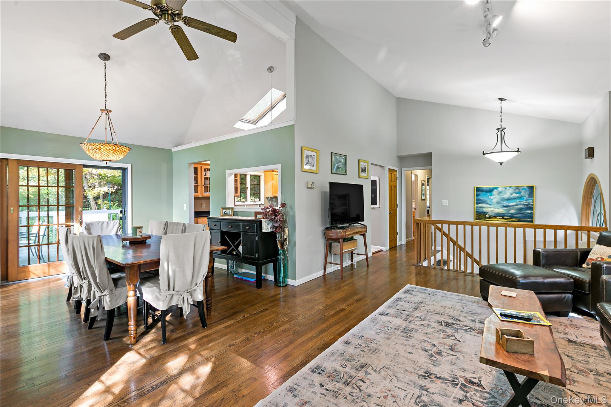Photo 6 of this property