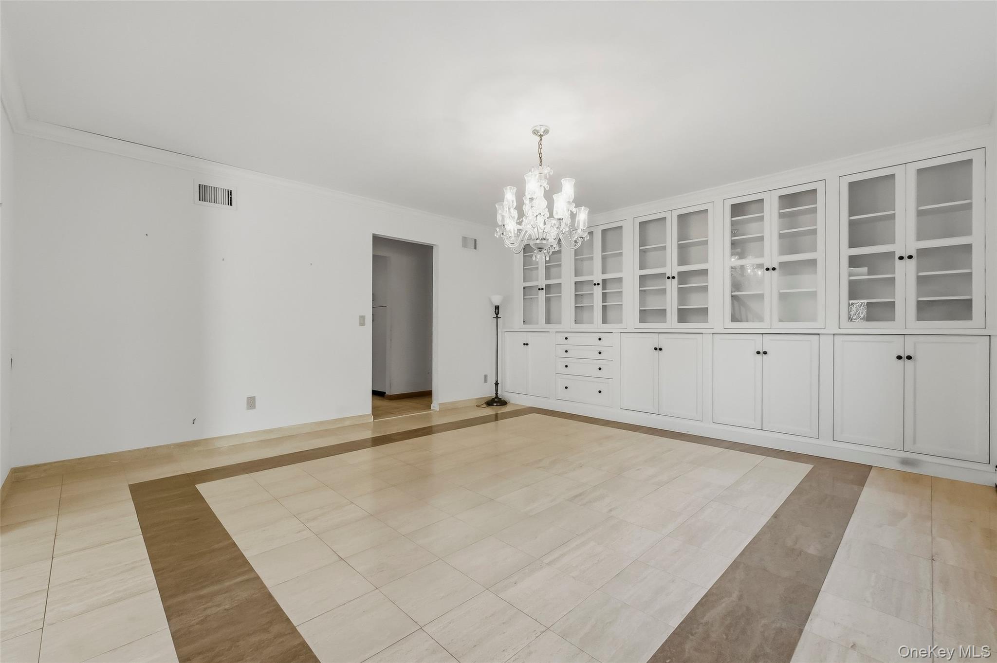 Photo 7 of this property
