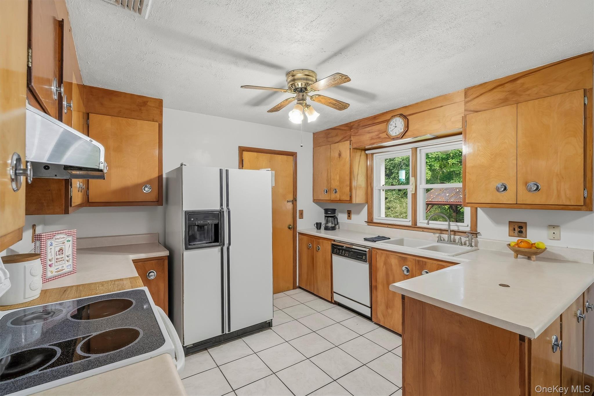 Photo 9 of this property