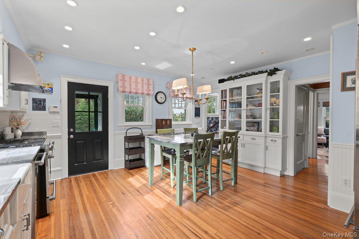 Photo 9 of this property