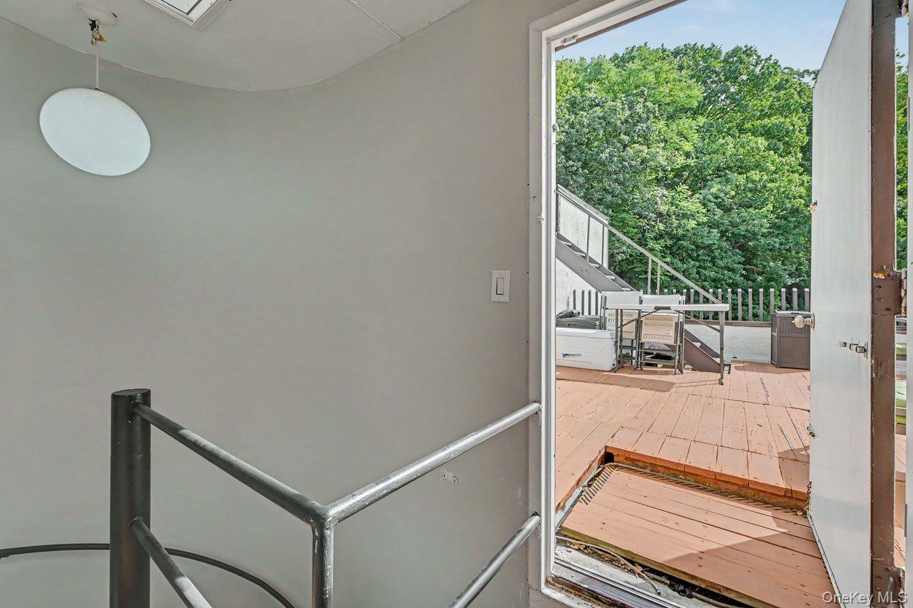 Photo 31 of this property