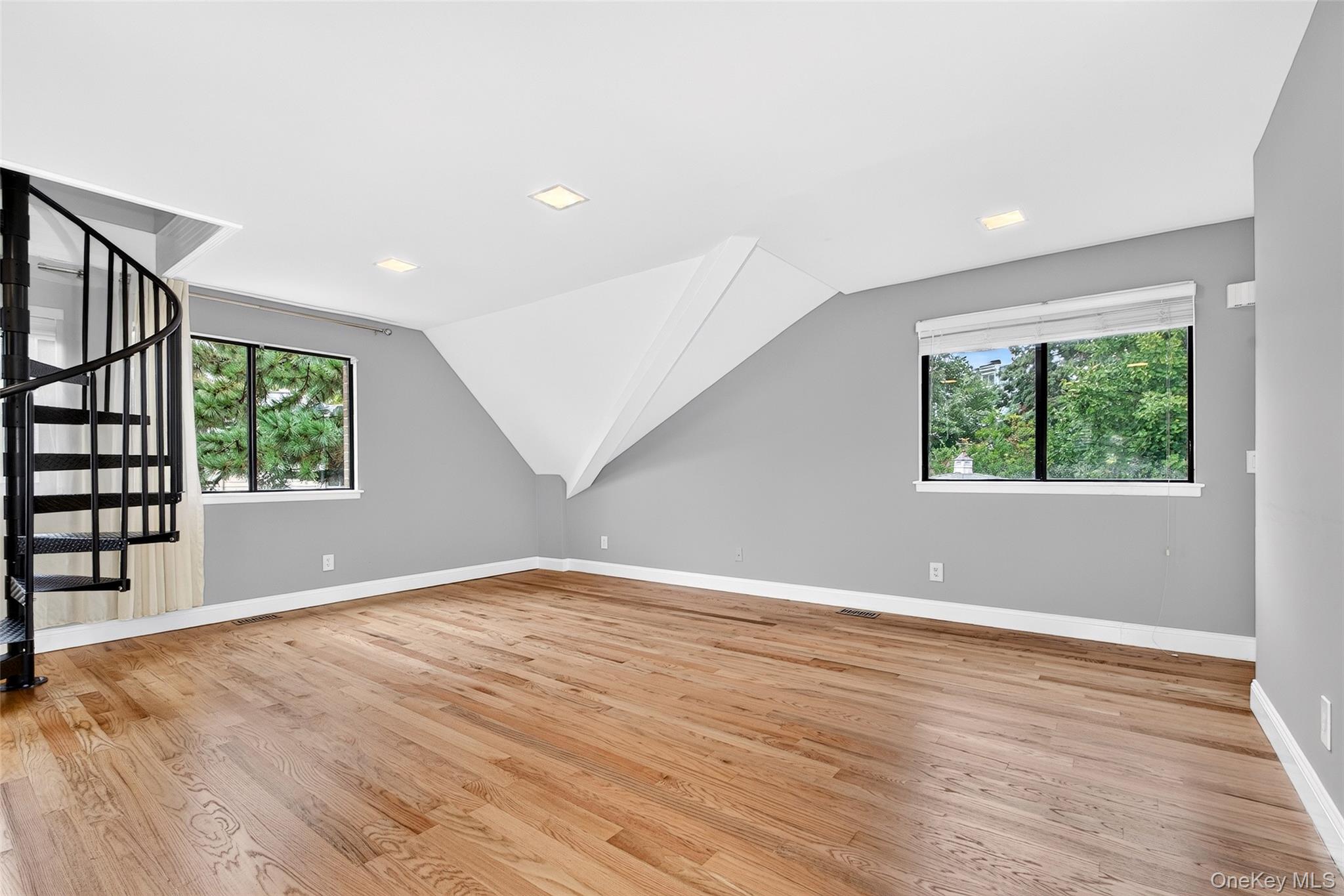 Photo 9 of this property
