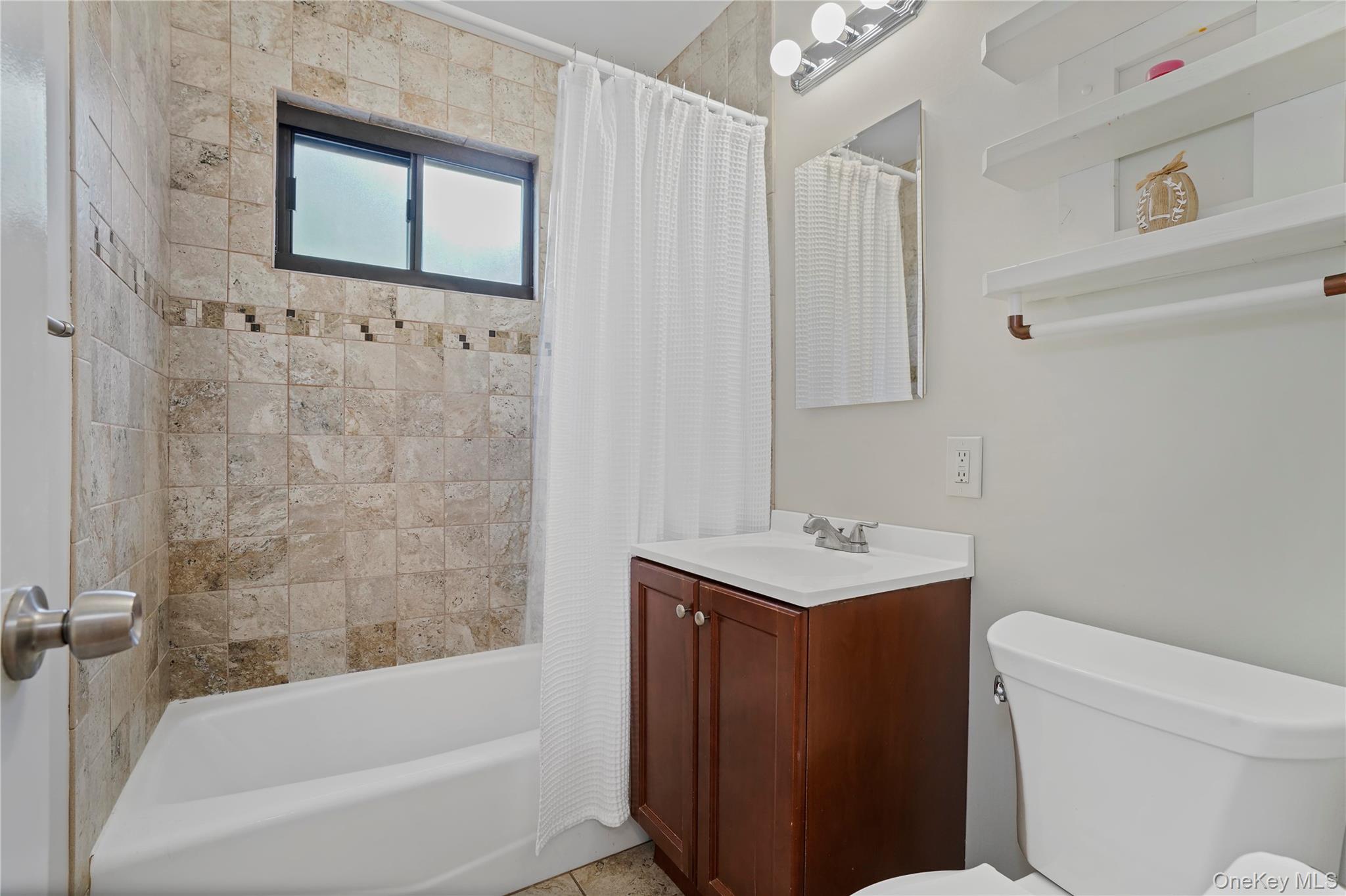 Photo 14 of this property