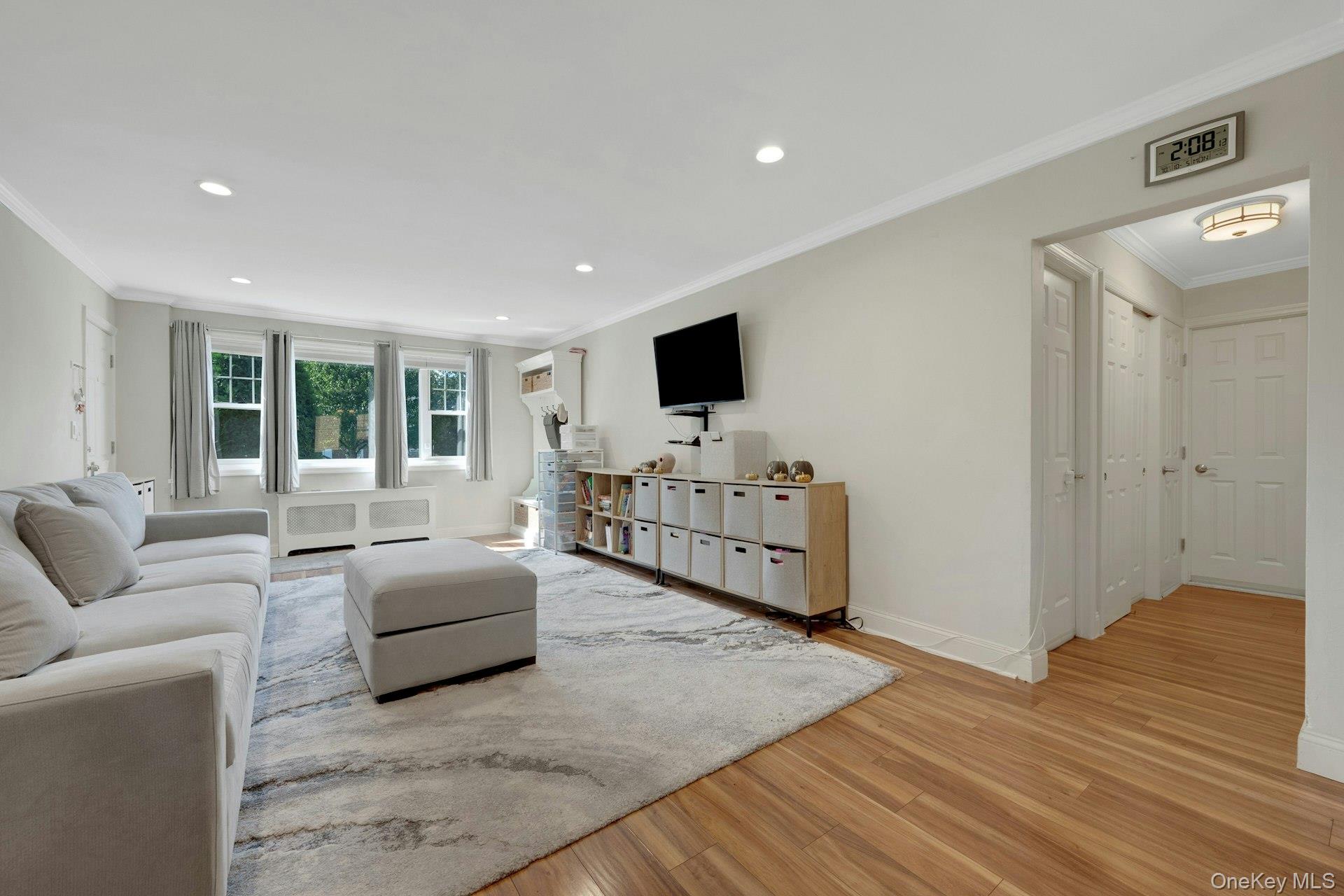 Photo 4 of this property
