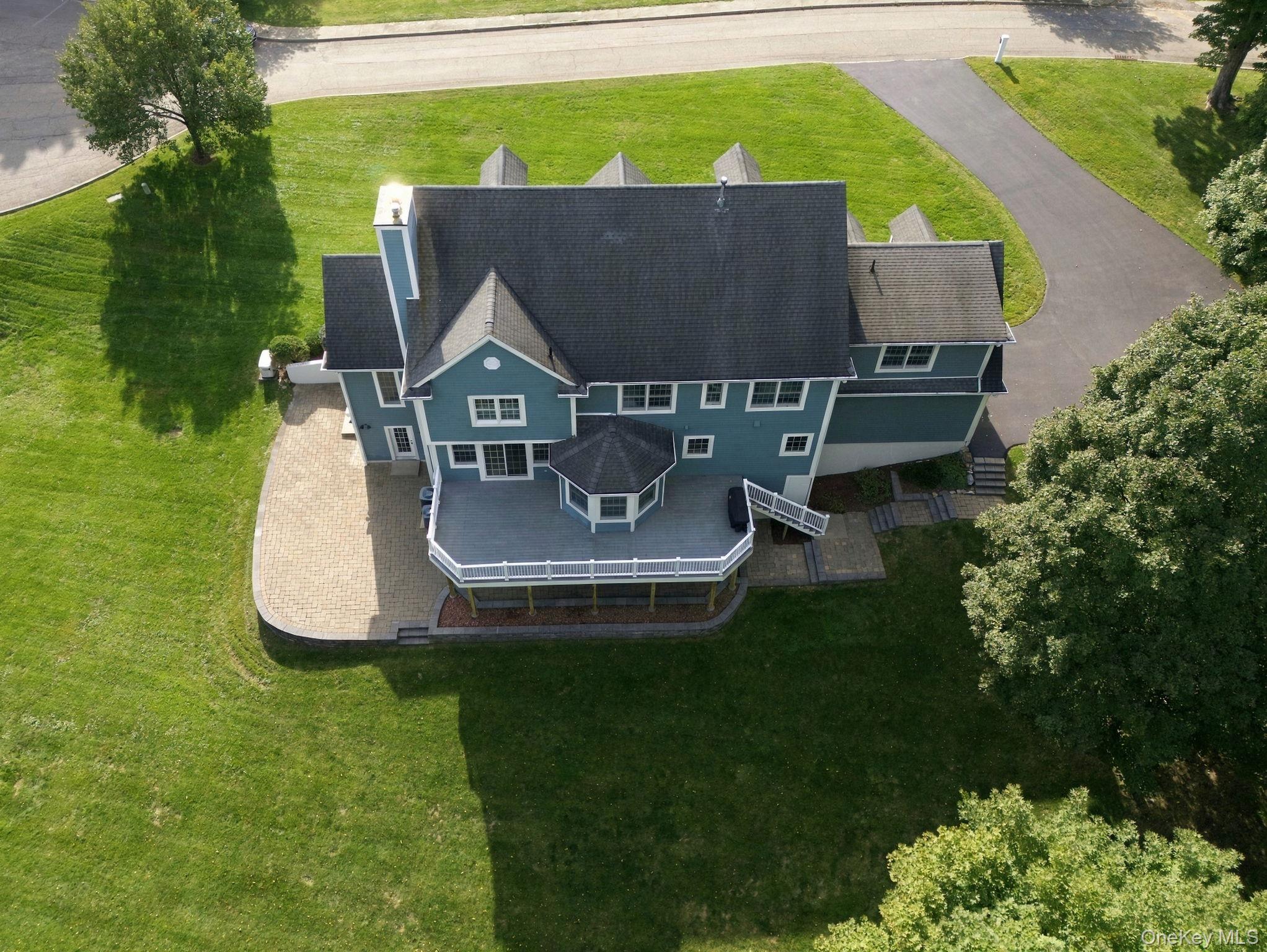 Photo 4 of this property