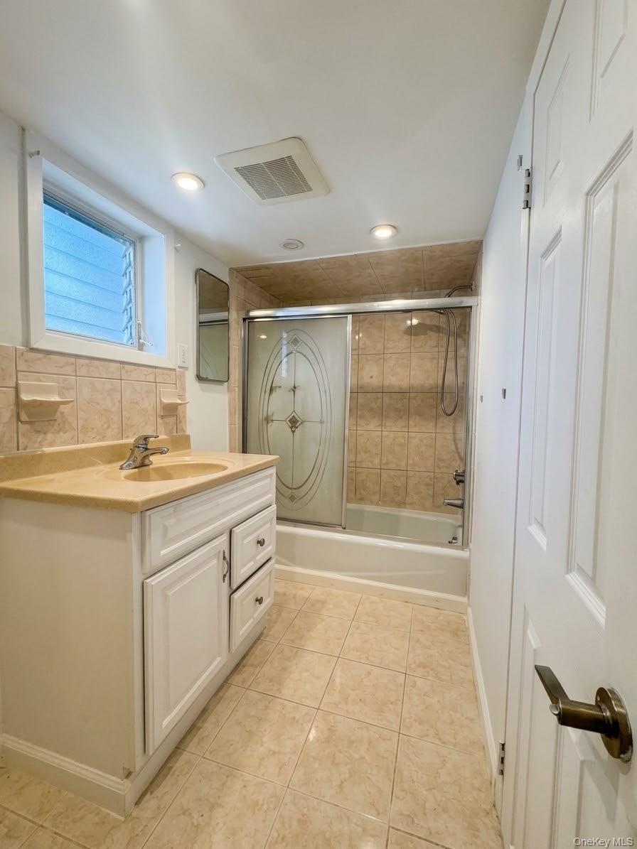 Photo 14 of this property