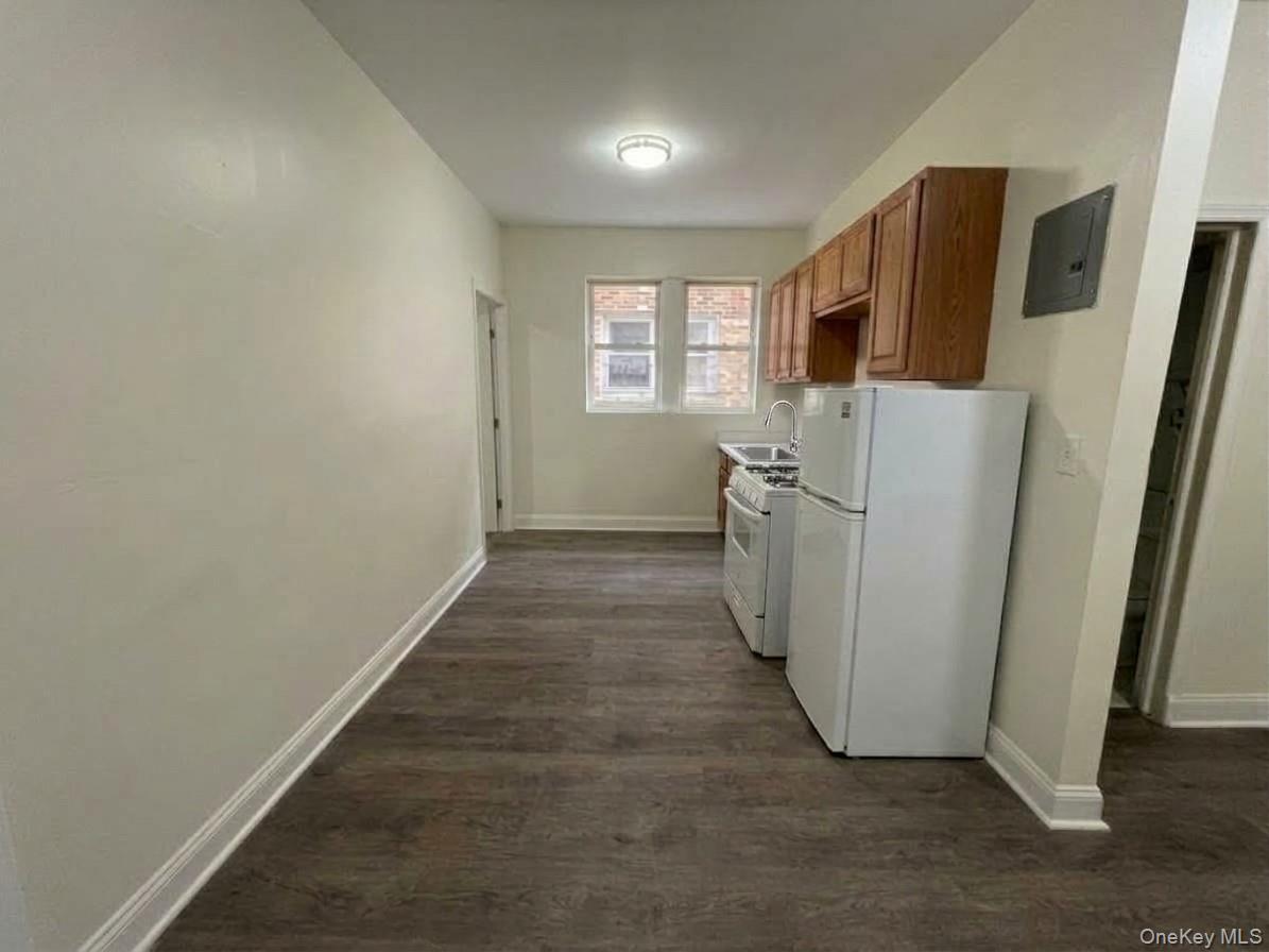 Welcome to 9 Morningside, Apt 1F! This beautifully renovated second-fl...