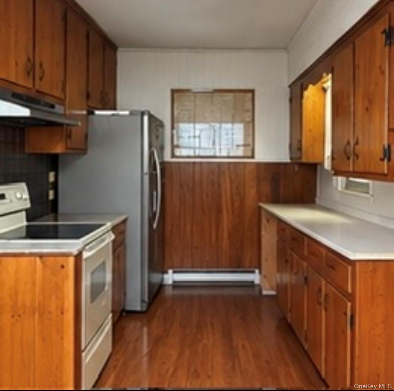 Photo 3 of this property