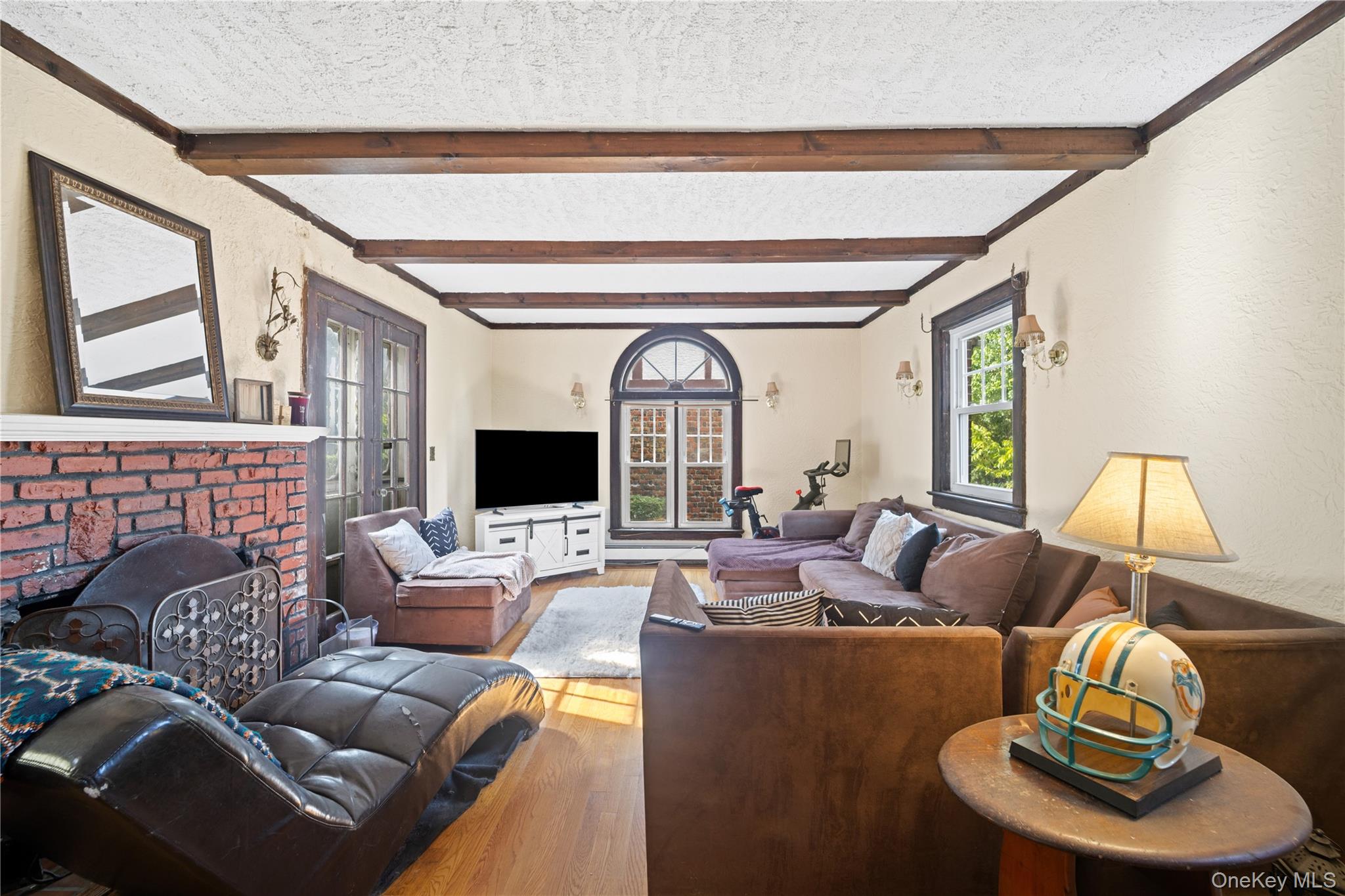 Photo 8 of this property