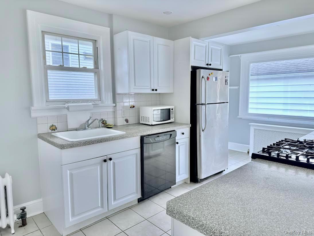 Photo 11 of this property