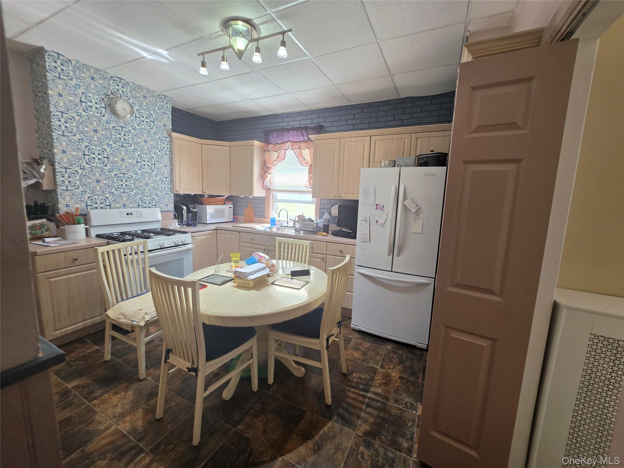 Photo 9 of this property