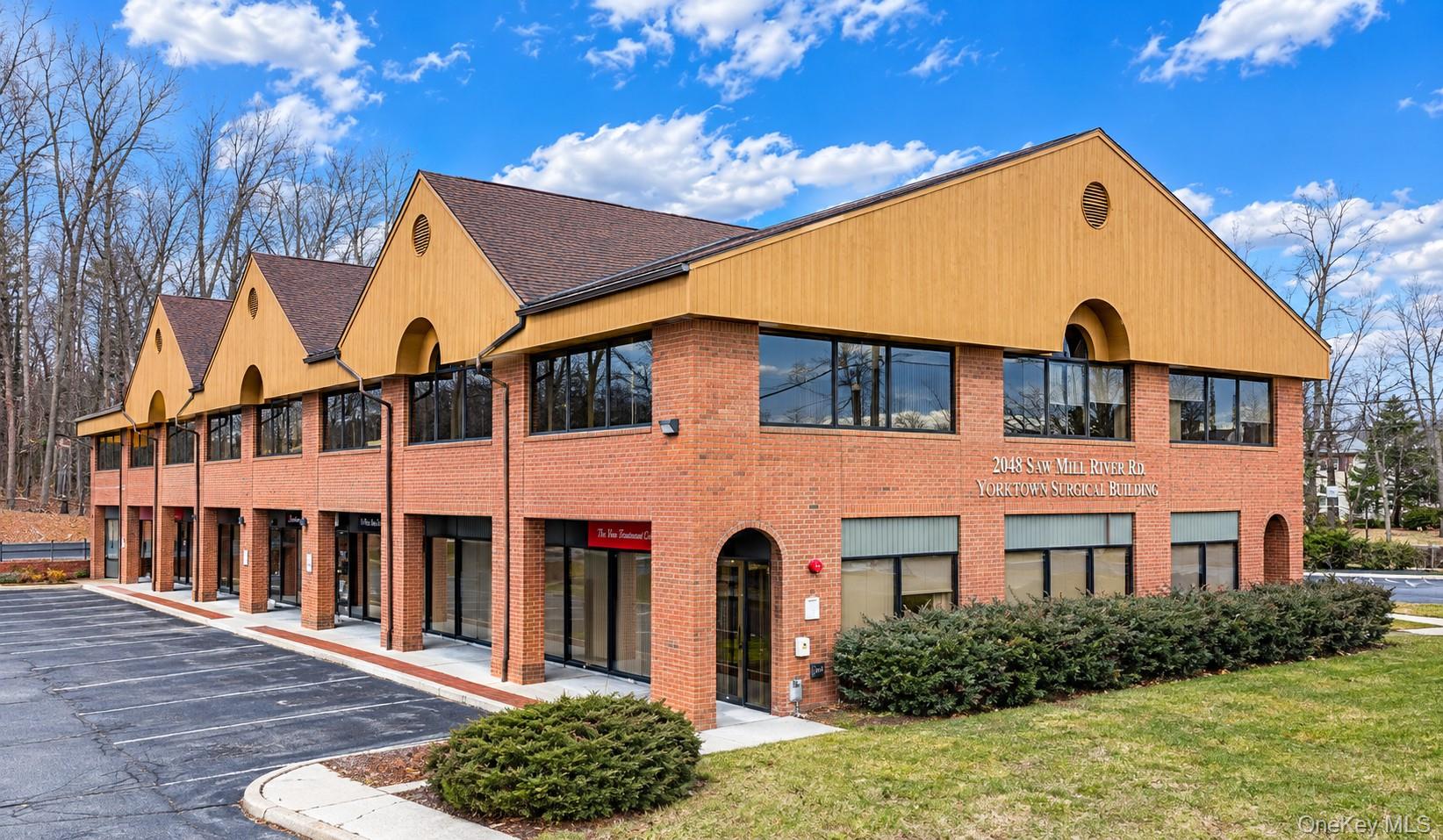 Income-producing medical/office investment property in the heart of Yo...
