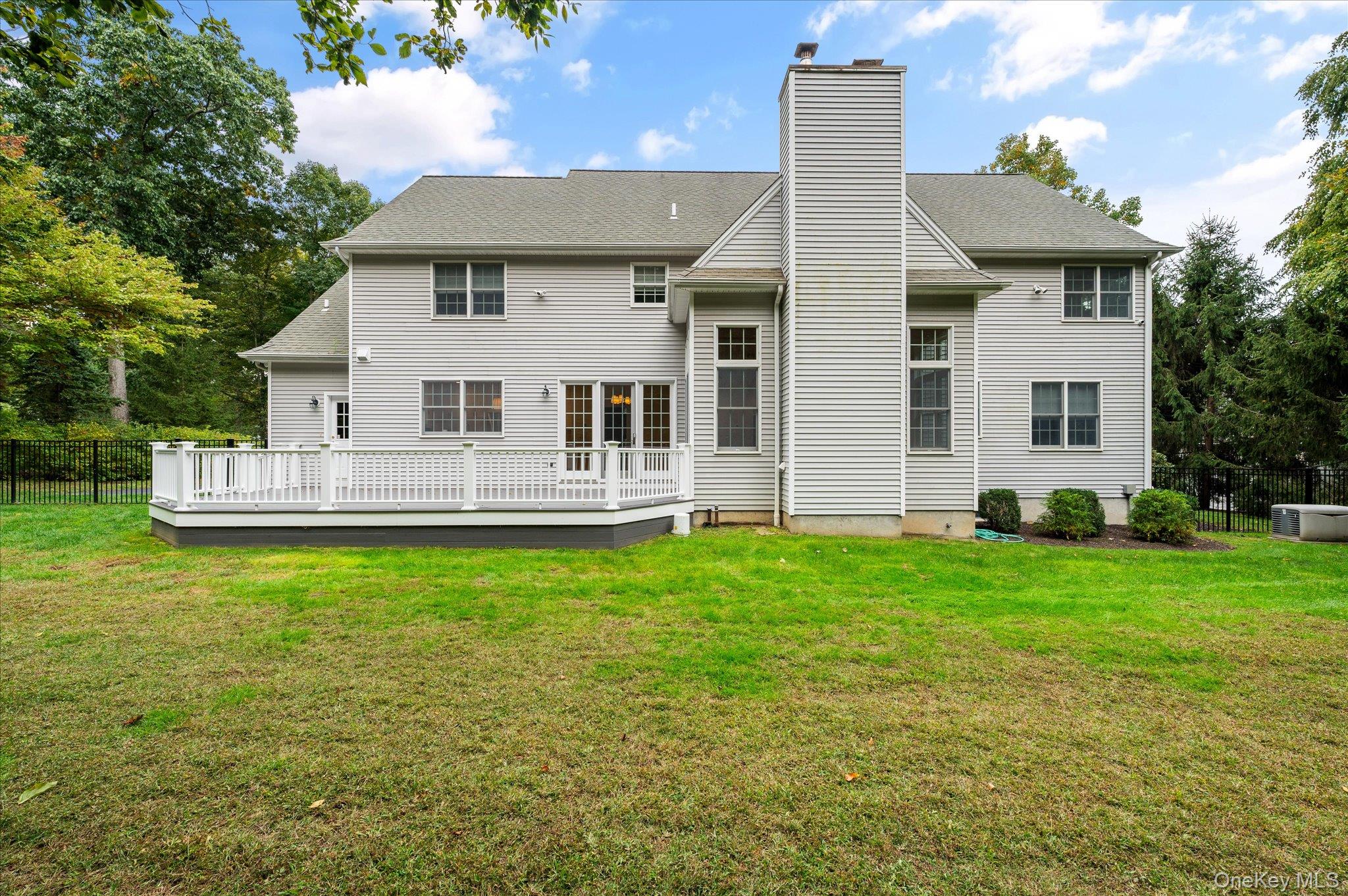 Photo 3 of this property