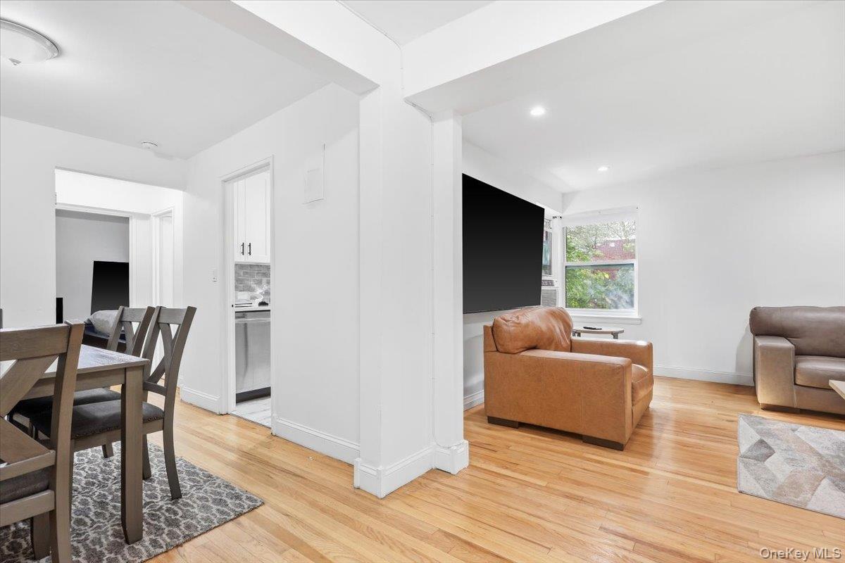 Photo 4 of this property