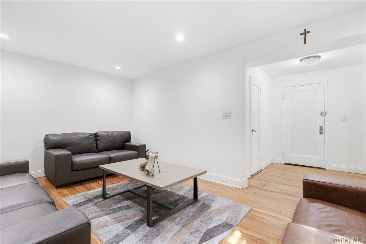 Photo 6 of this property