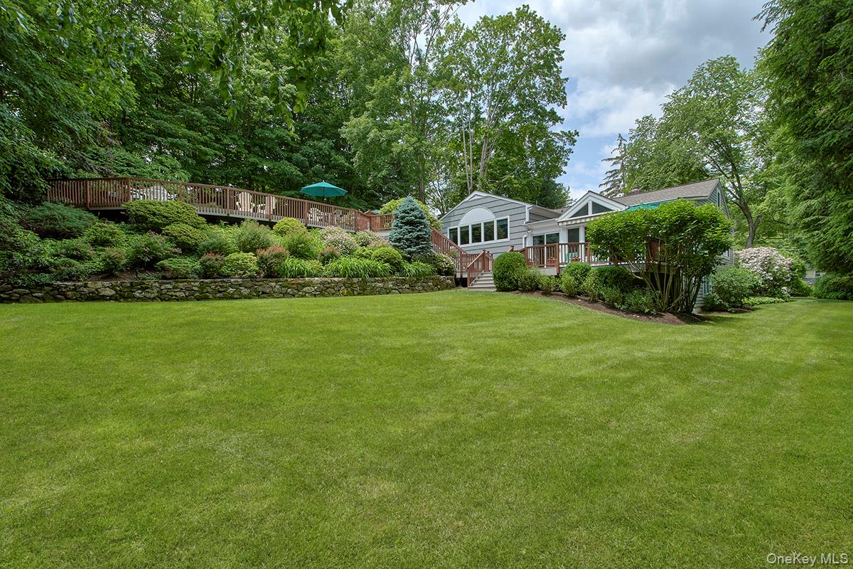 Photo 4 of this property