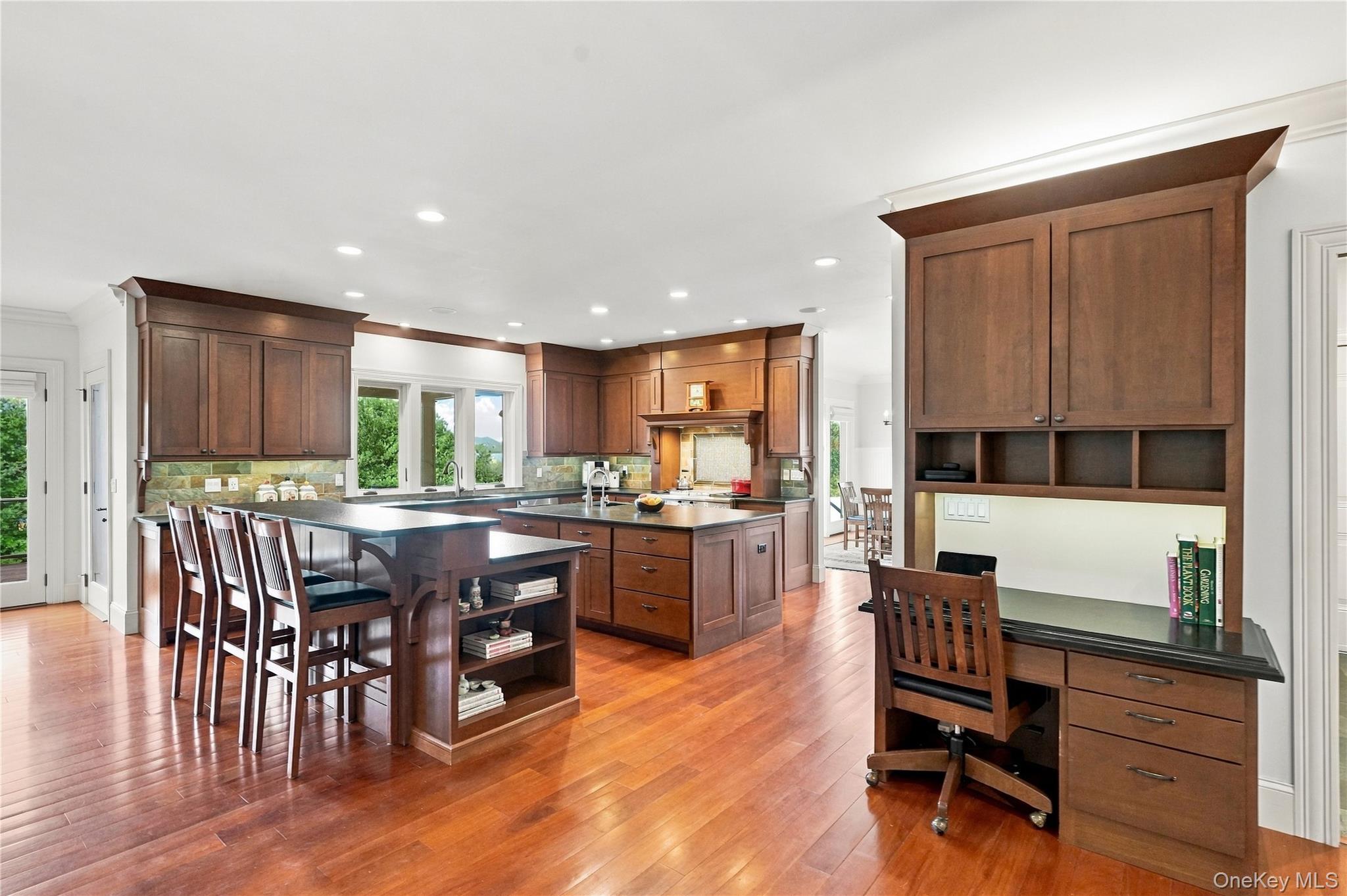 Photo 7 of this property