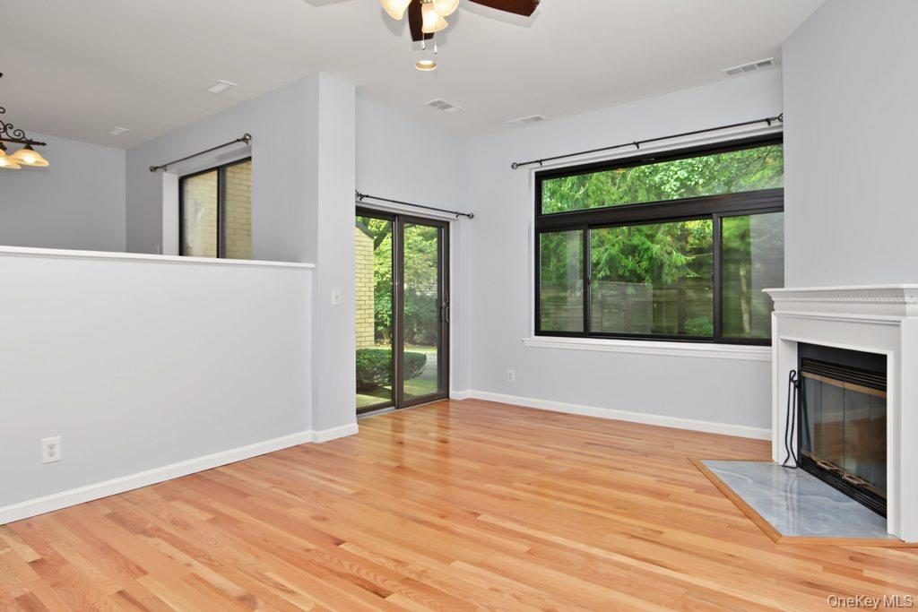Lovely, updated and spacious two bedroom, two bathroom condo for rent,...