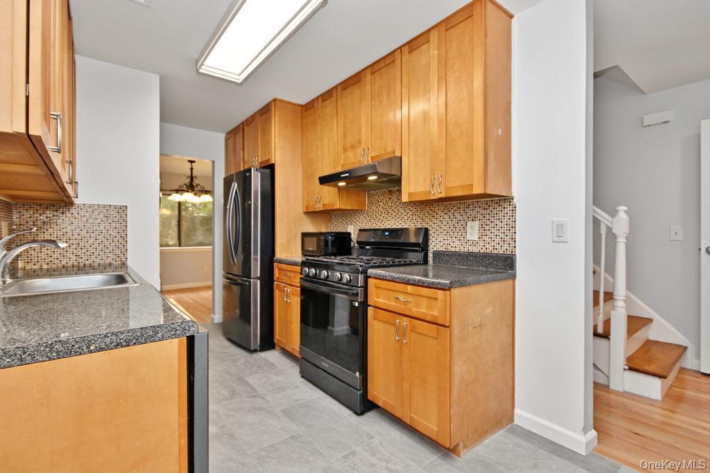Photo 9 of this property