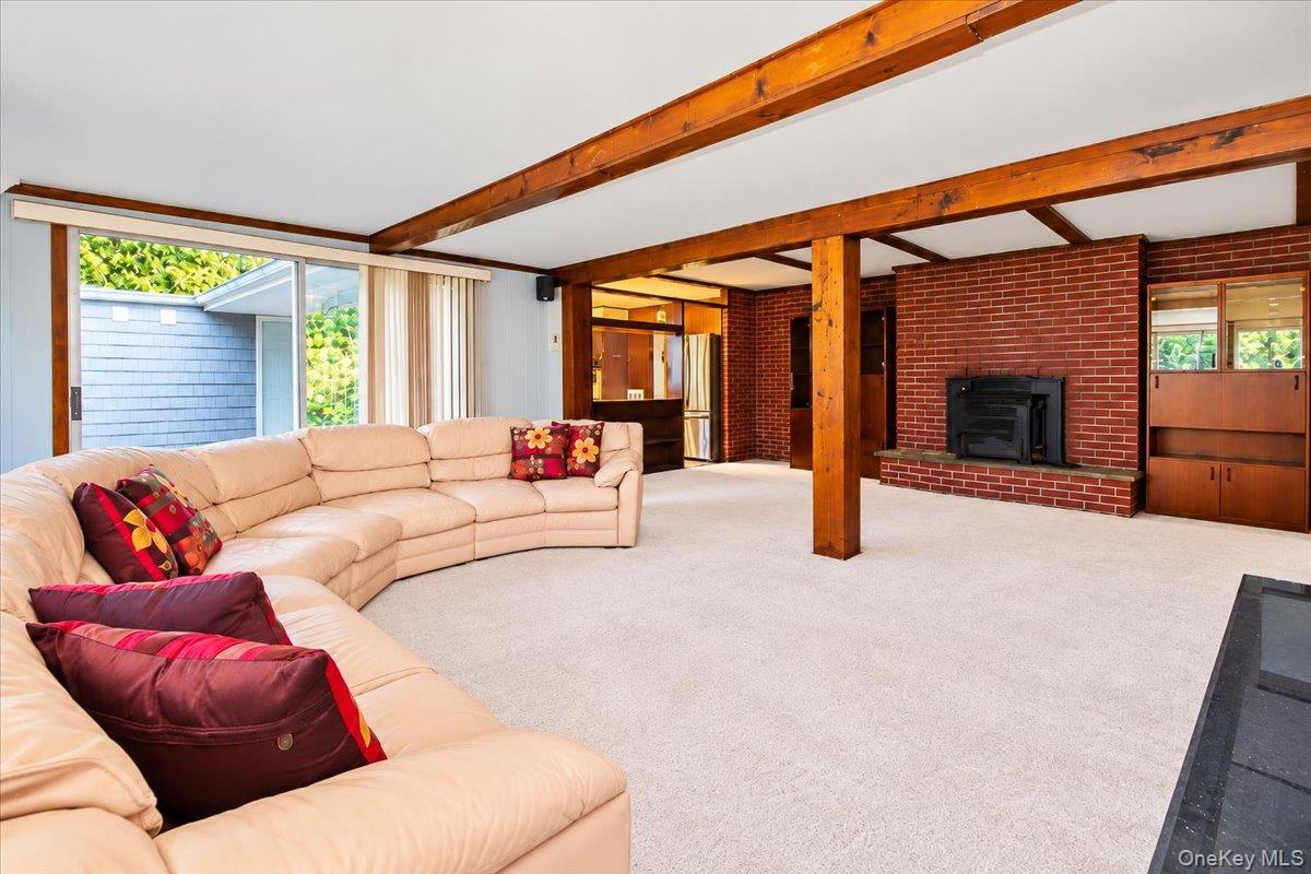 Photo 8 of this property