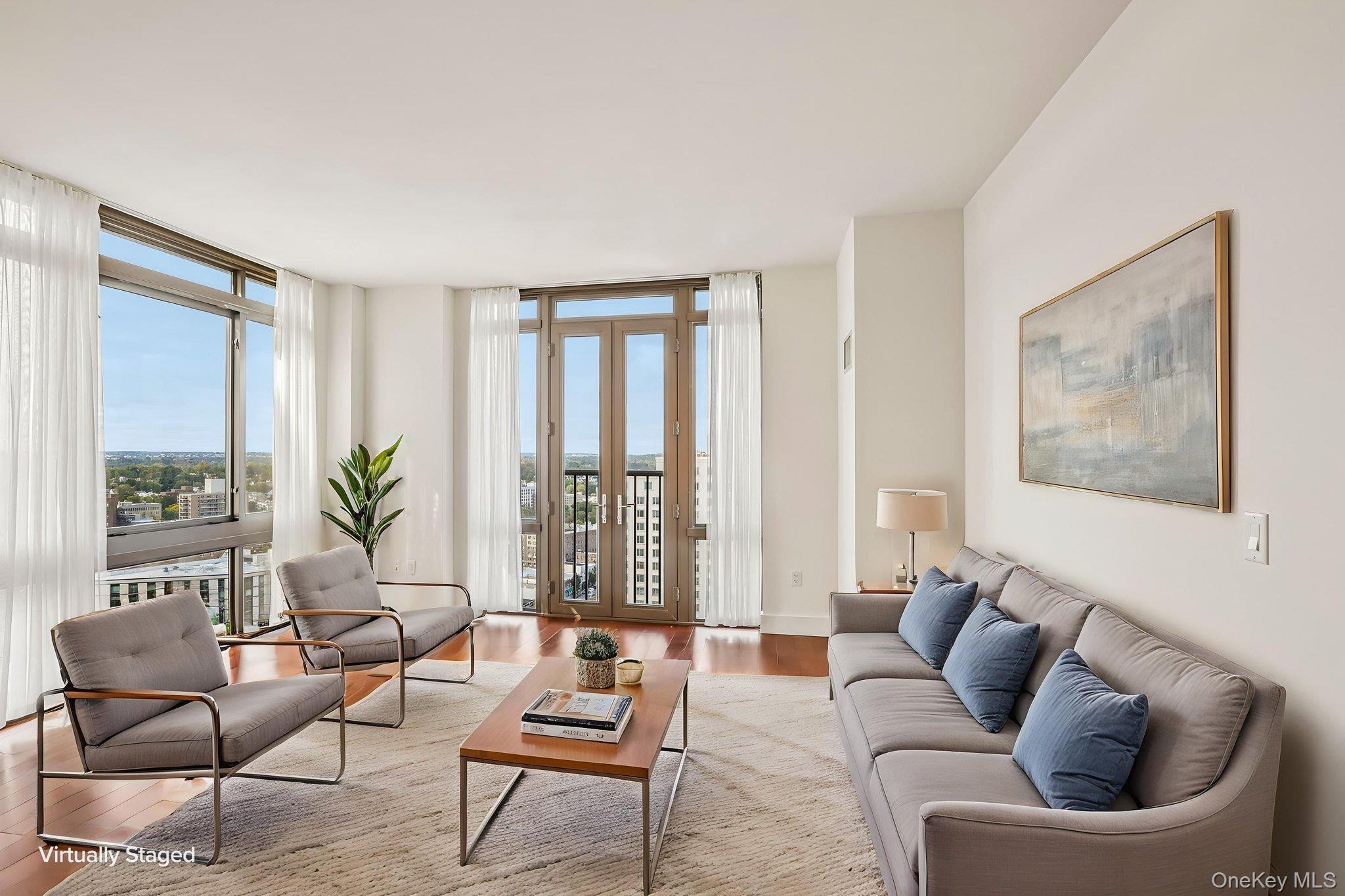 Luxury Manhattan-style living, perfectly priced and just 30 minutes fr...