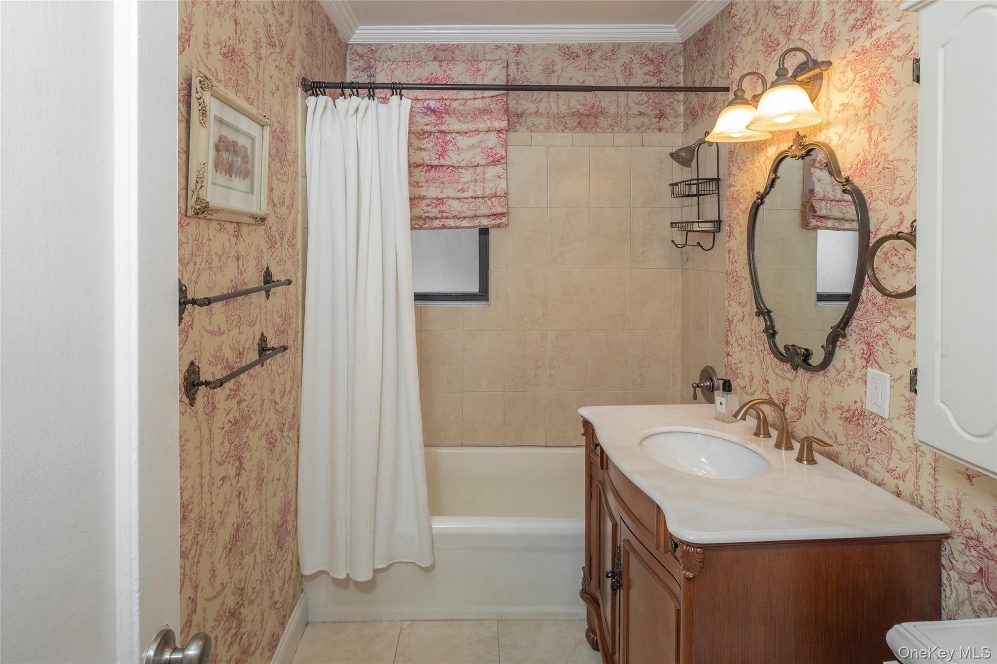 Photo 9 of this property