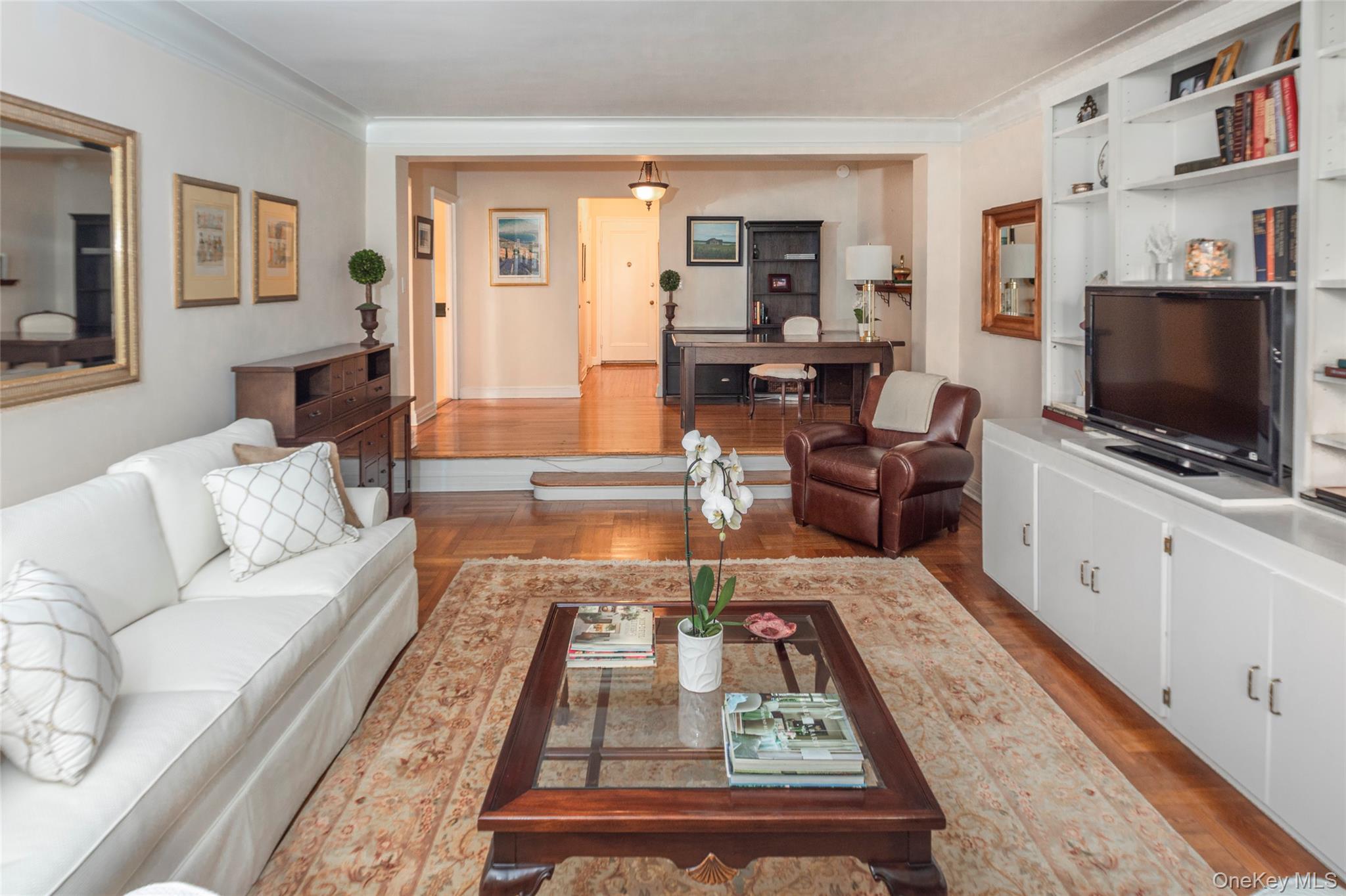 Photo 4 of this property